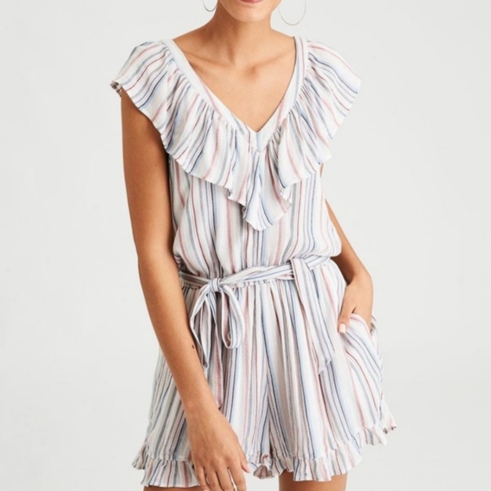 NWT -- AMERICAN EAGLE double-v ruffle neck striped romper -- Size L